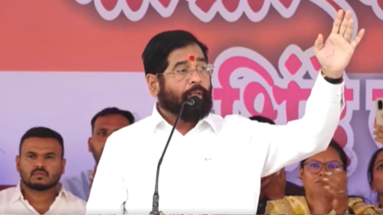 Eknath Shinde : ‘शेतकऱ्याला छळाल तर तुरुंगात पाठवू’; बँका, पतसंस्था, विमा कंपन्या, मायक्रो फायनान्स आणि सावकारांना उपमुख्यमंत्री एकनाथ शिंदेंचा इशारा