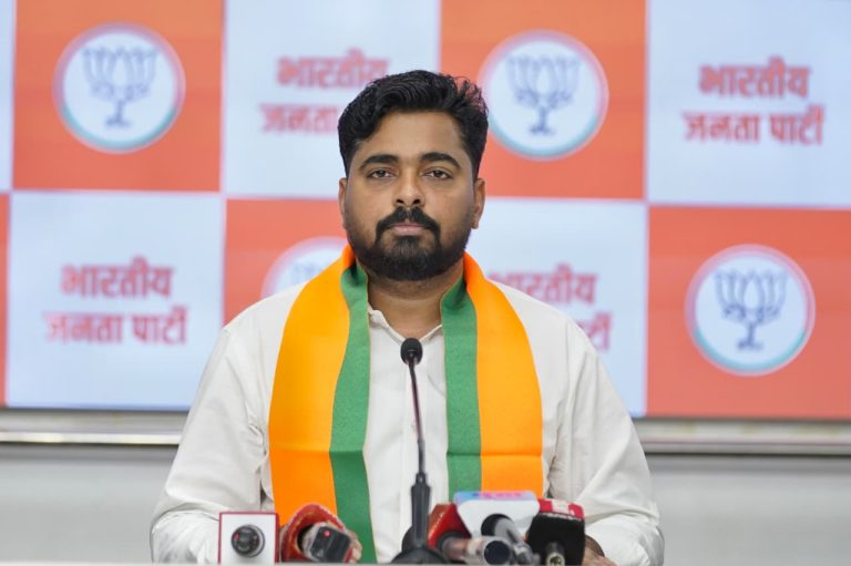Navnath Ban: “रेजिम चेंजच्या गप्पा मारण्यापेक्षा राहुल गांधींच्या तालावरचे लेझीम चेंज करा”, प्रवक्ते नवनाथ बन यांची संजय राऊतांवर टीका