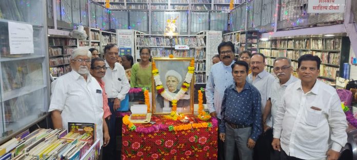 Centenary diamond festival of the historical library in kalyan